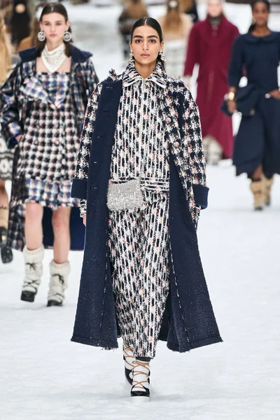 Look 31